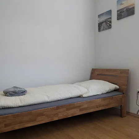 Apartamento Monteurunterkunft By Hausgruenerbaum Windischeschenbach